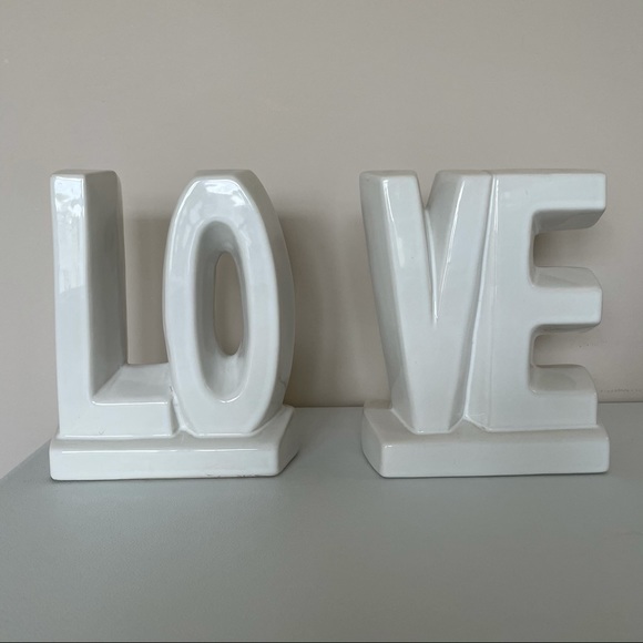LOVE Ceramic Bookend Set - Picture 3 of 10